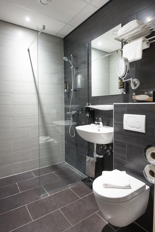 Extra Small Twin Room