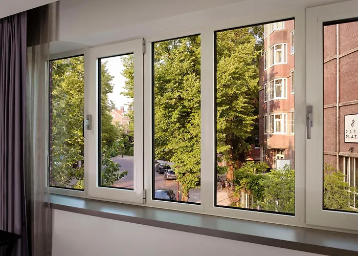 Park Plaza VondelparkAirport Hotel